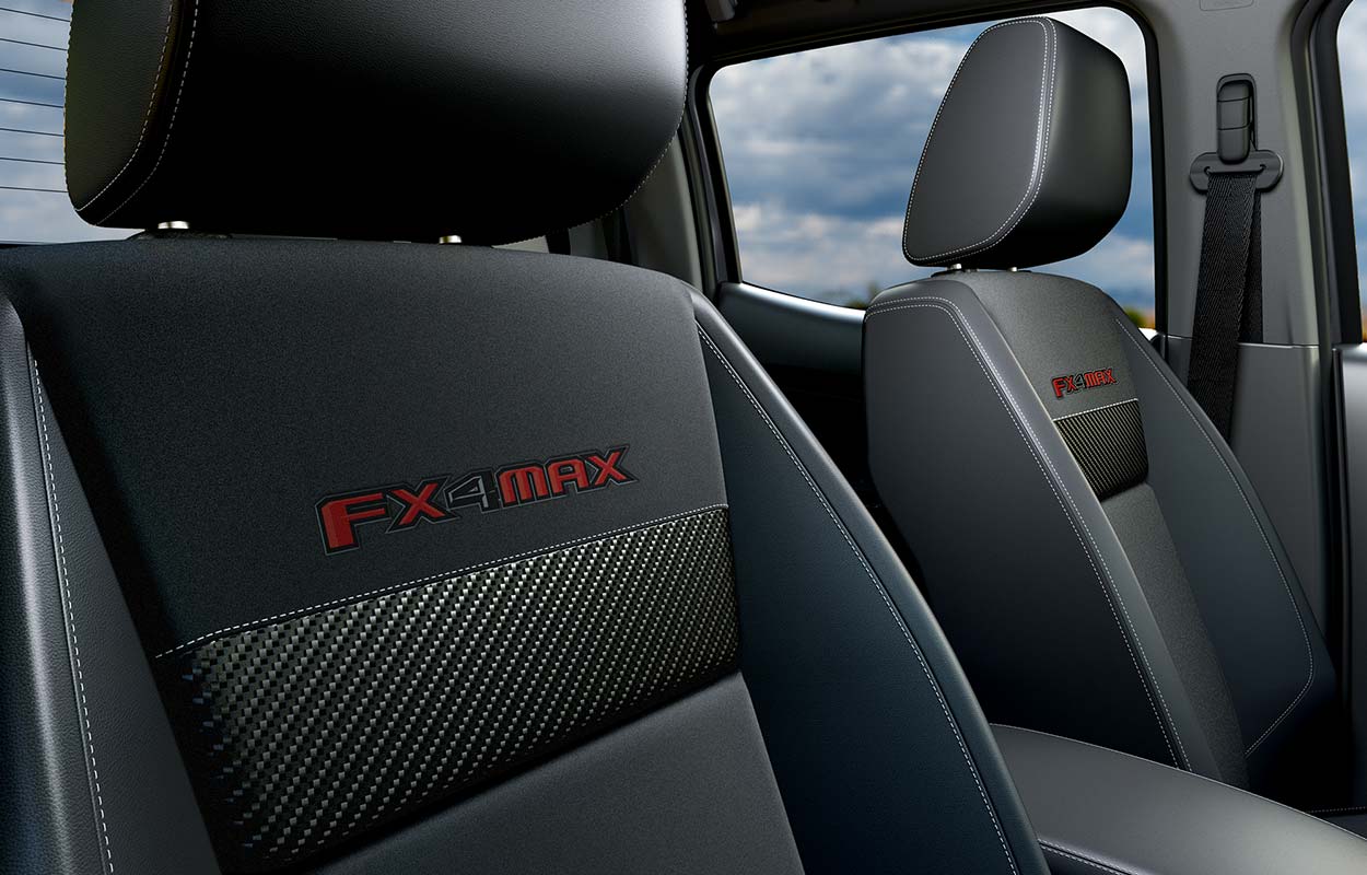 FX4 MAX Embroidered Seats